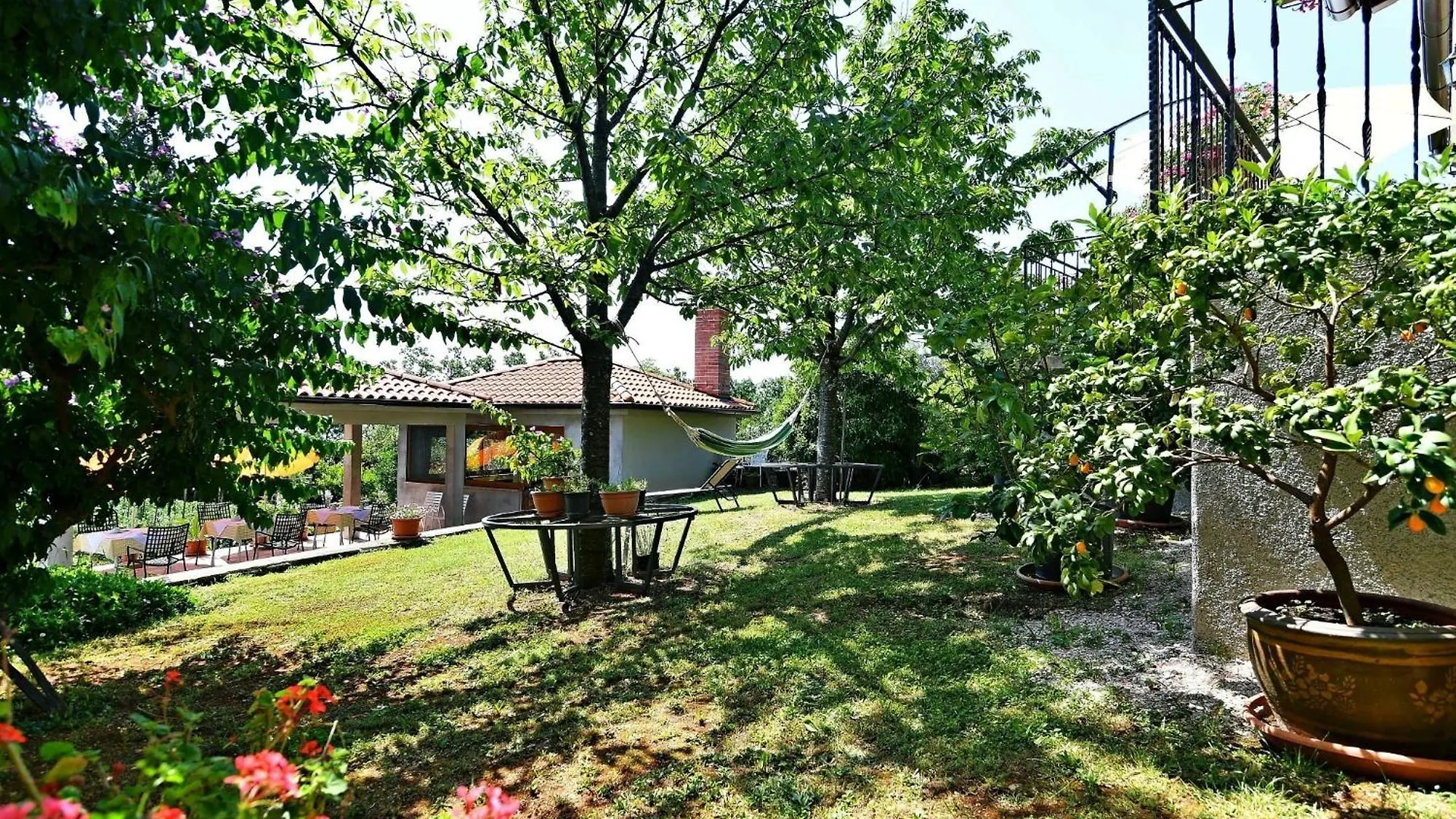 Holiday Home Valentin Moscenicka Draga